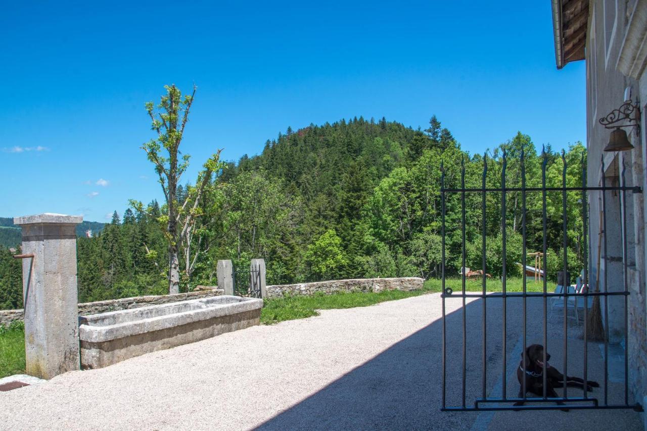 Apartamento Domaine De Malpas Villers-le-Lac Exterior foto